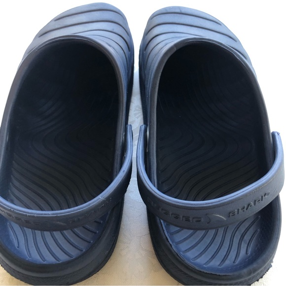 Rugged Shark Junior Boys Size 5 Navy Blue Rubber Clogs Sandals Slip On Slippers - Picture 11 of 16